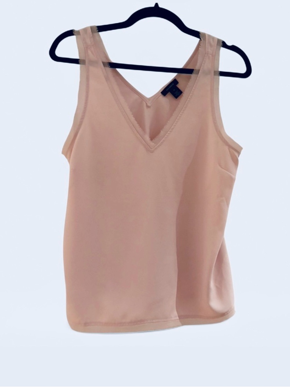 Halogen Blush V-Neck Sleeveless Camisole
